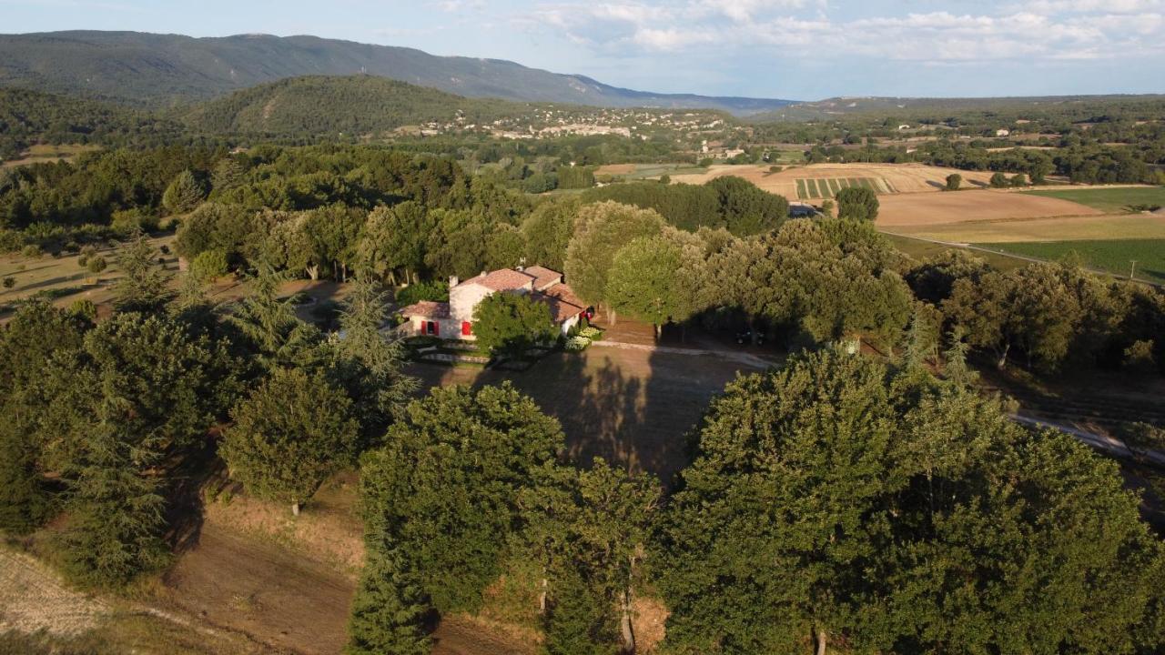 Villa Les Néfliers Céreste Exterior foto